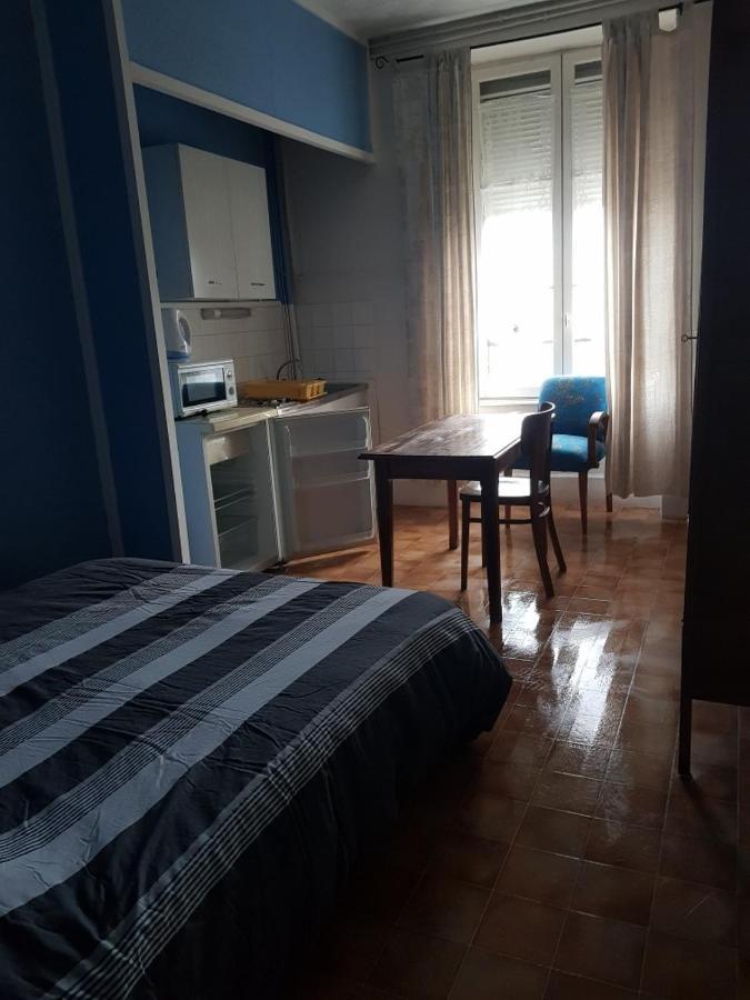 Les Hortensias Studio Rez De Chaussee Bourbonne-les-Bains Dış mekan fotoğraf